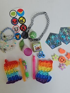 Rainbow Cat and Dinosaur Pop-It Fidget Toy Set - Multicolor